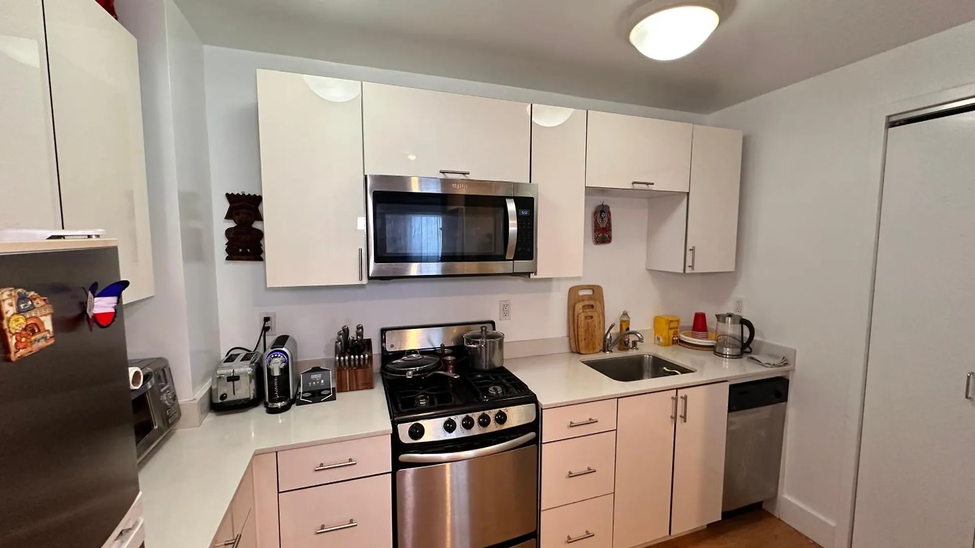 Apartment Modern Studio With Private Bathroom And Kitchen New York United States