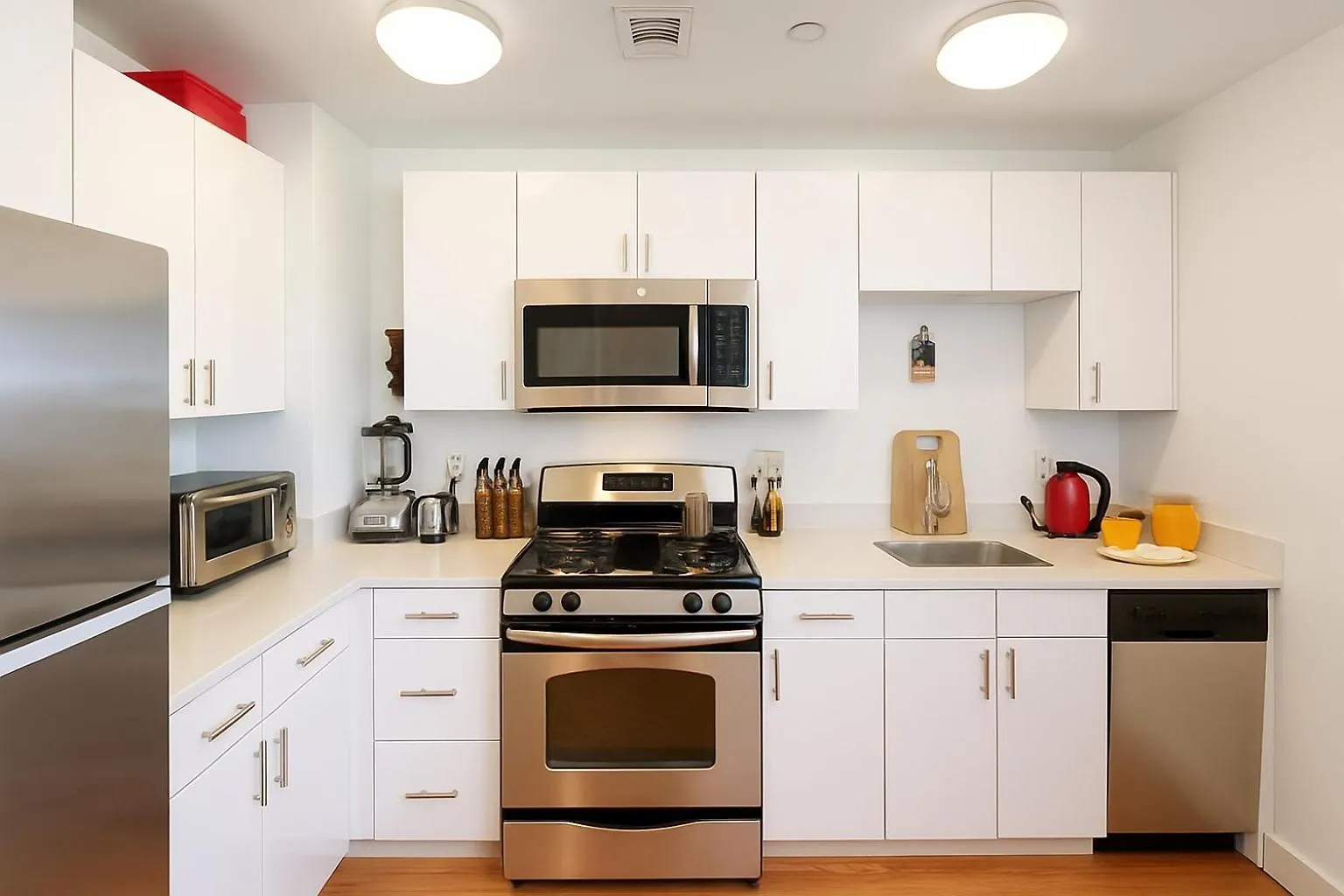 Apartment Modern Studio With Private Bathroom And Kitchen New York